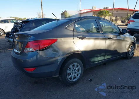 2013 Hyundai Accent Gls z USA, uszkodzony, nr VIN KMHCT4AE9DU318327